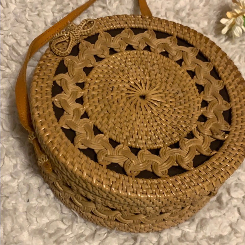 Street Level Round Rattan Bag - Picture 2 of 7